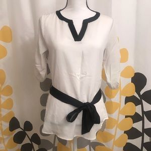 ❣️NEW YORK&COMPANY TUNIC TOP❣️